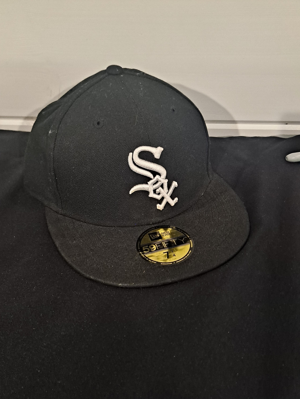 New Era Black White Chicago White Sox 59FIFTY Fitted Cap